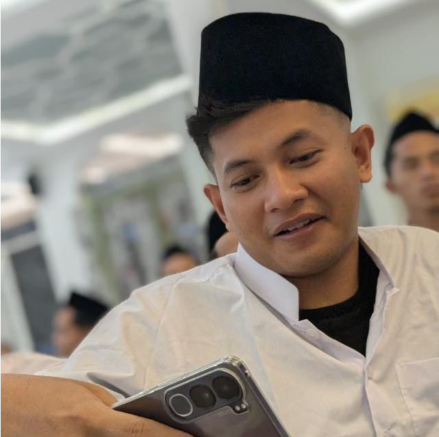 Rakhmat Rafi'ud Darojat